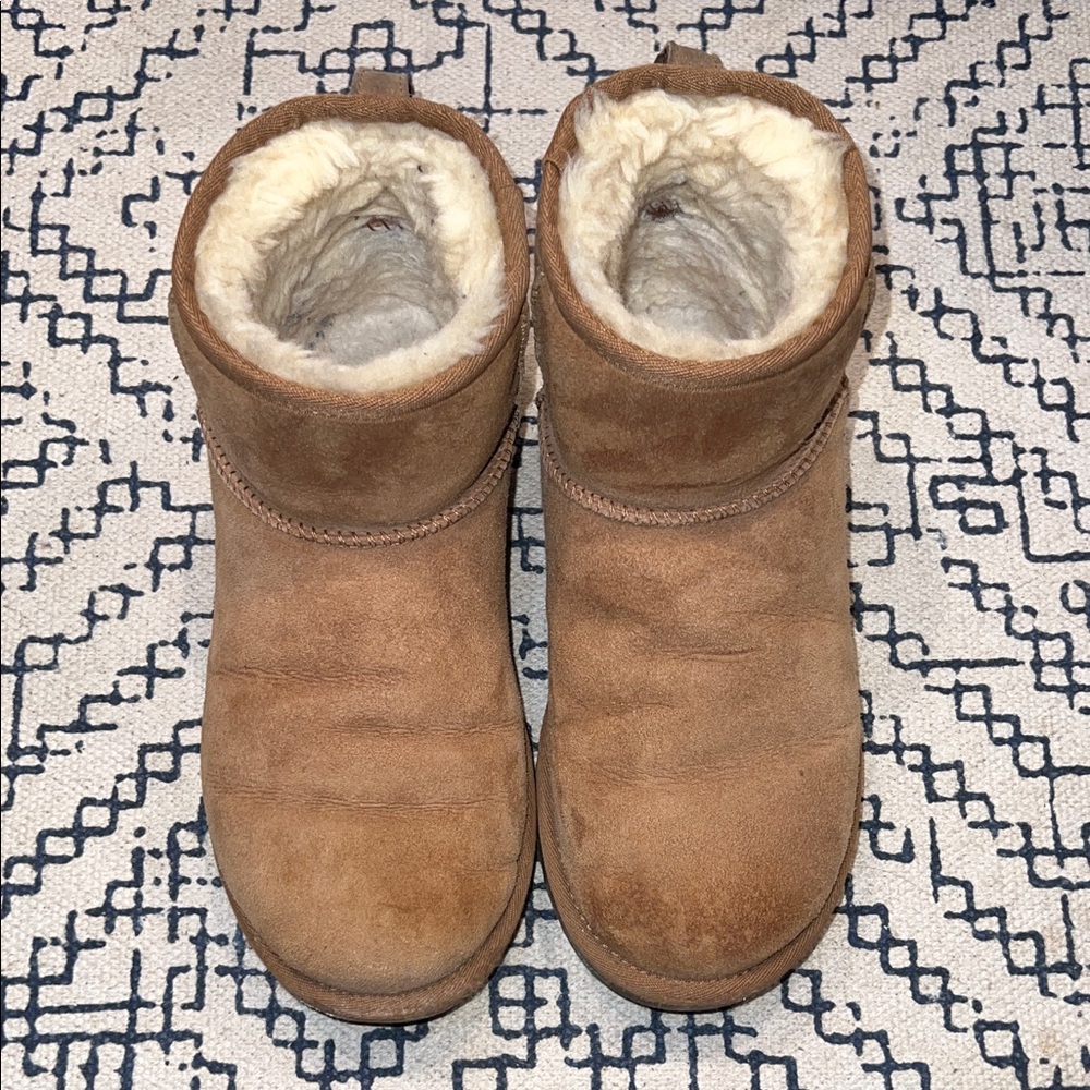 UGG Classic Mini II Boots - Chestnut, 8